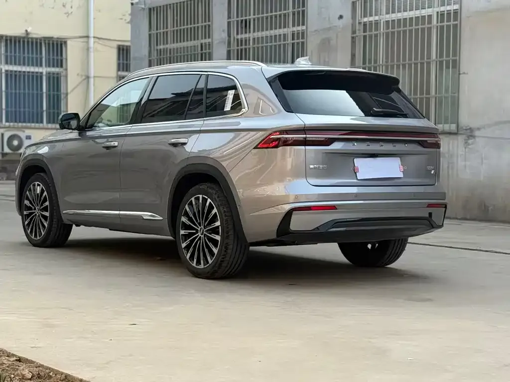 Geely Xingyue L — фото 3
