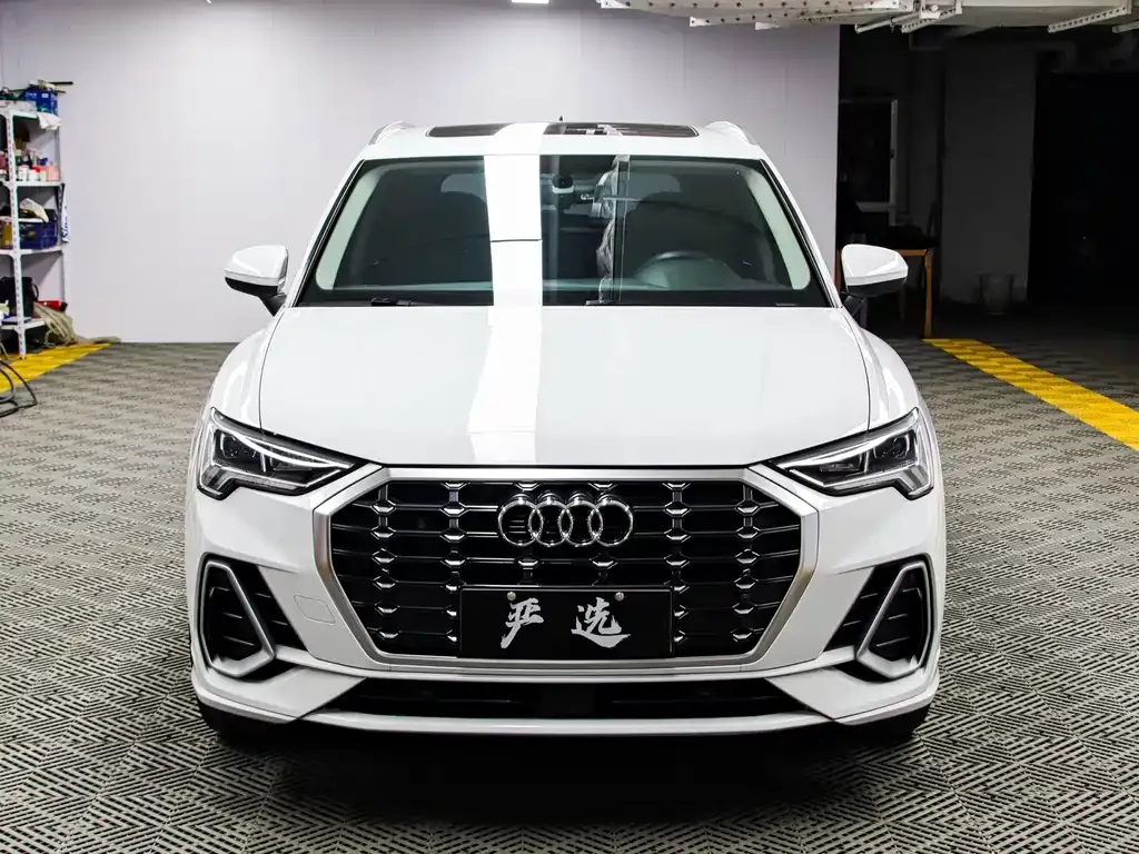 Audi Q3 — фото 3