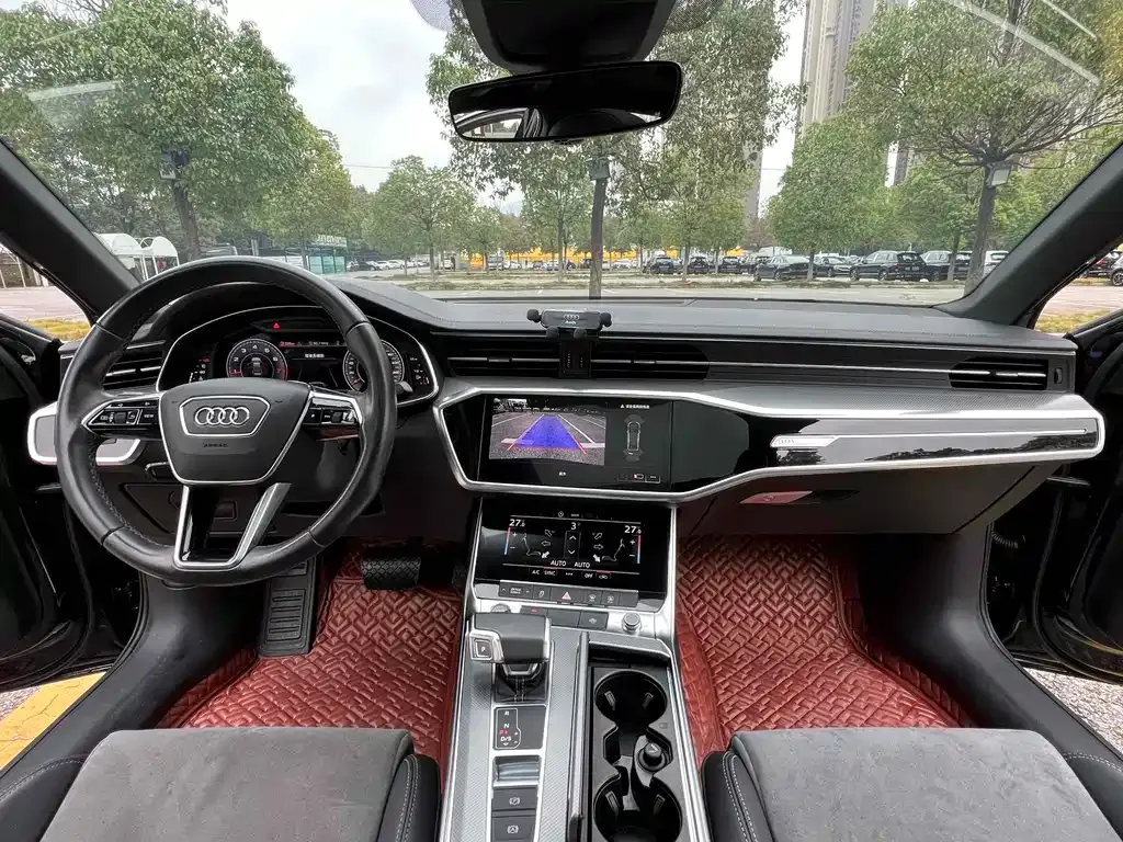 Audi A6L — фото 2