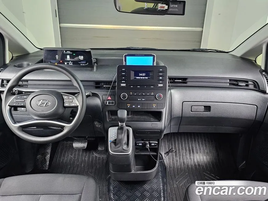 Hyundai Staria — фото 4