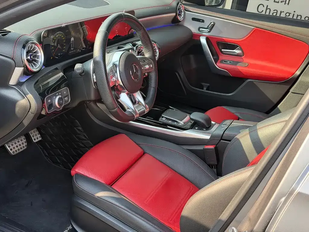 Mercedes-Benz A-Class AMG — фото 6