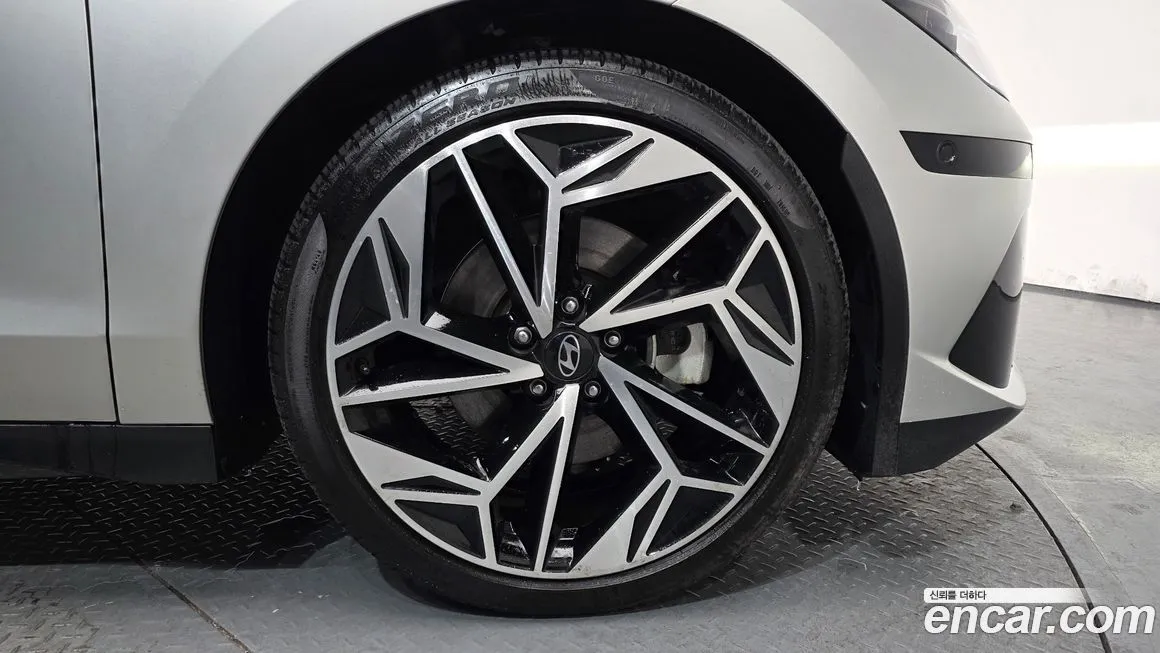 Hyundai Ioniq6 — фото 10