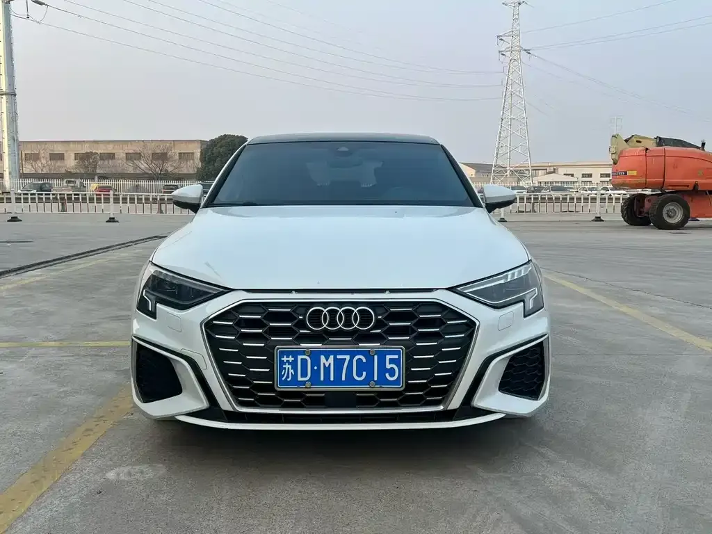 Audi A3 — фото 2