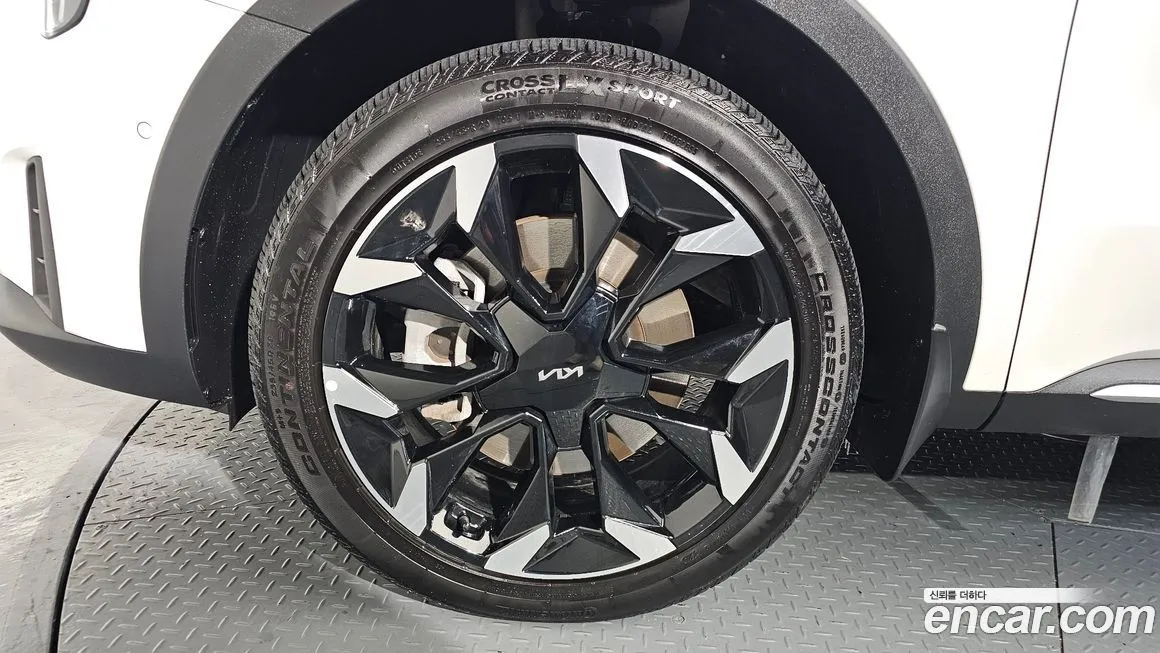Kia Sorento — фото 4