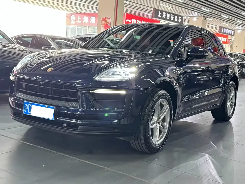 Porsche Macan — фото 1