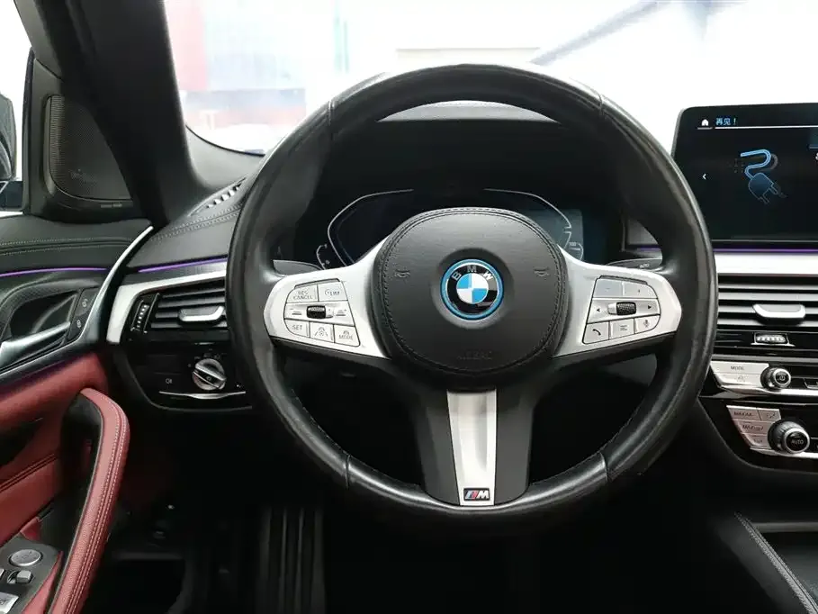 BMW 5 Series New Energy — фото 2