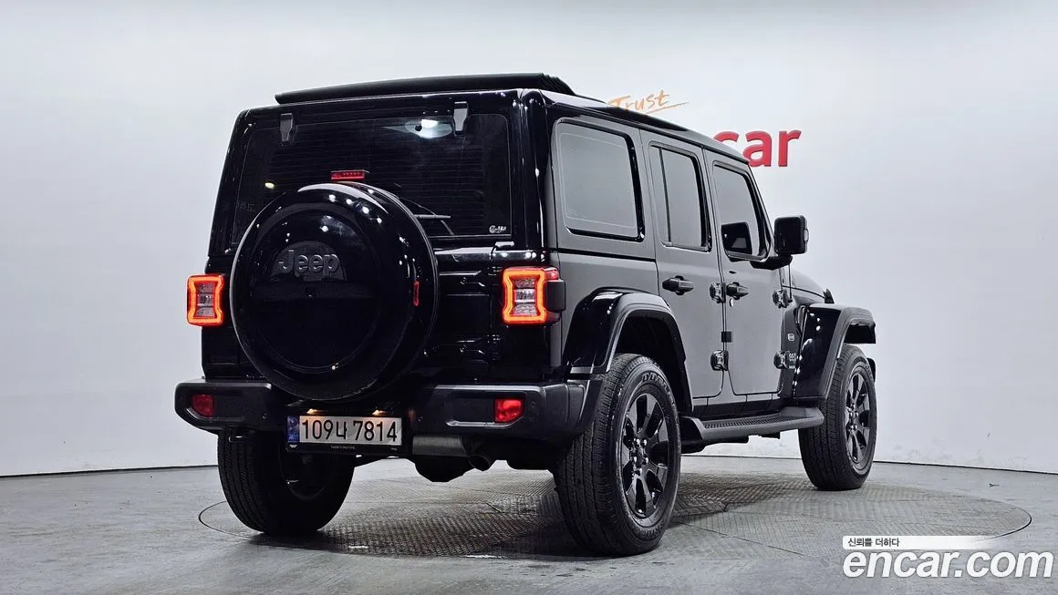 Jeep Wrangler — фото 6