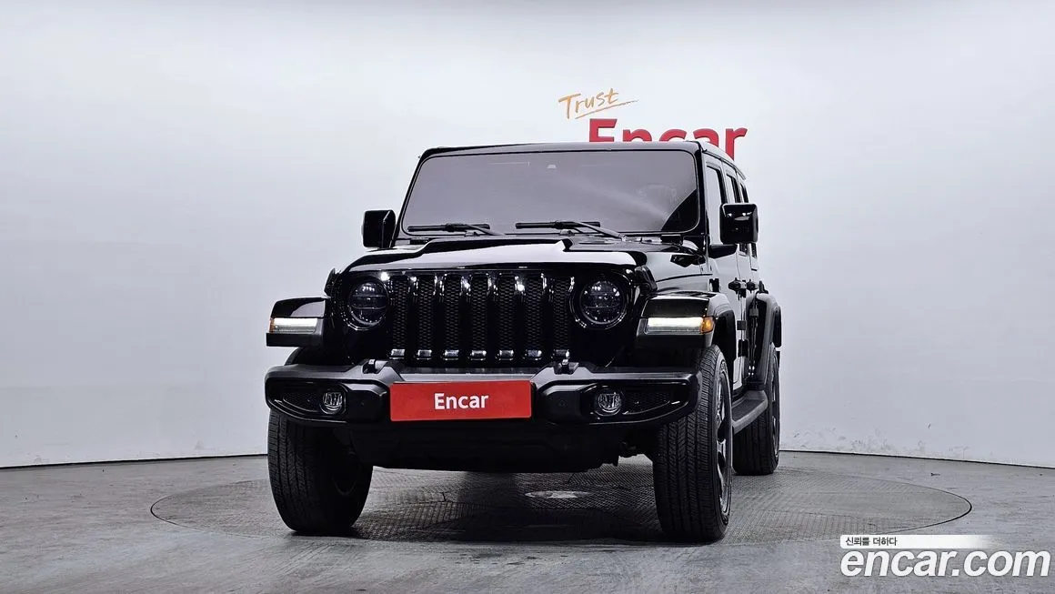 Jeep Wrangler — фото 2
