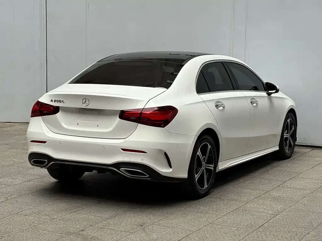 Mercedes-Benz A-Class — фото 7
