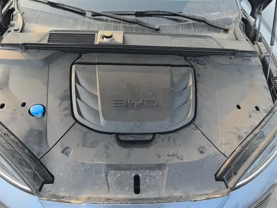 BYD Seal — фото 9