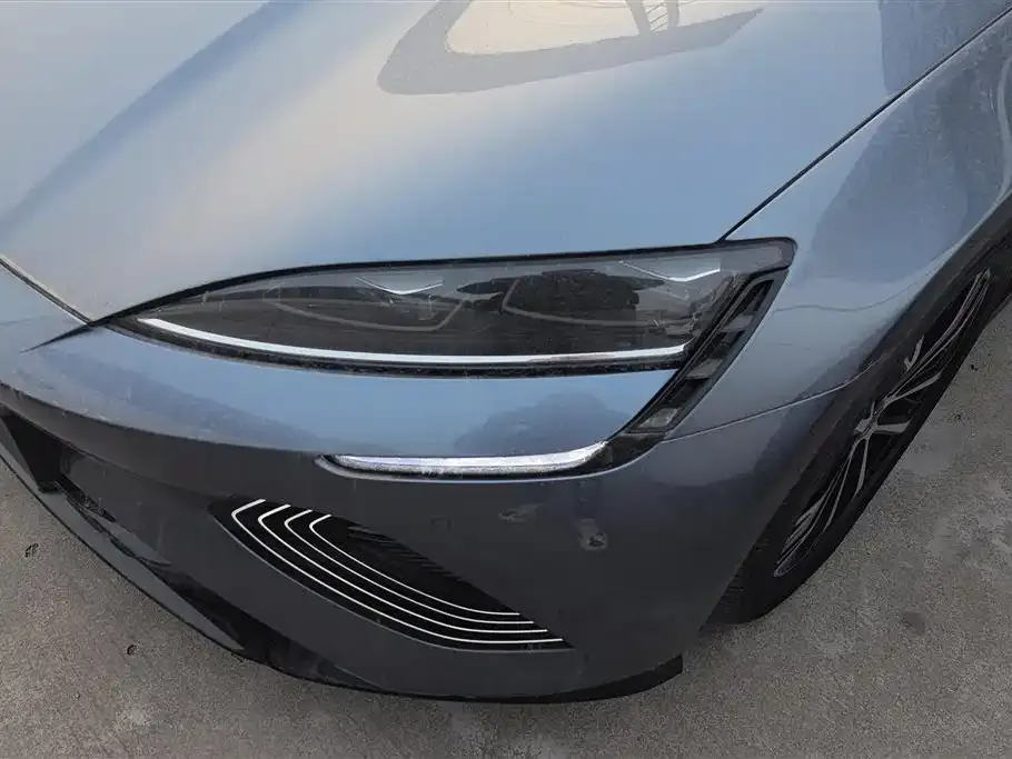 BYD Seal — фото 2