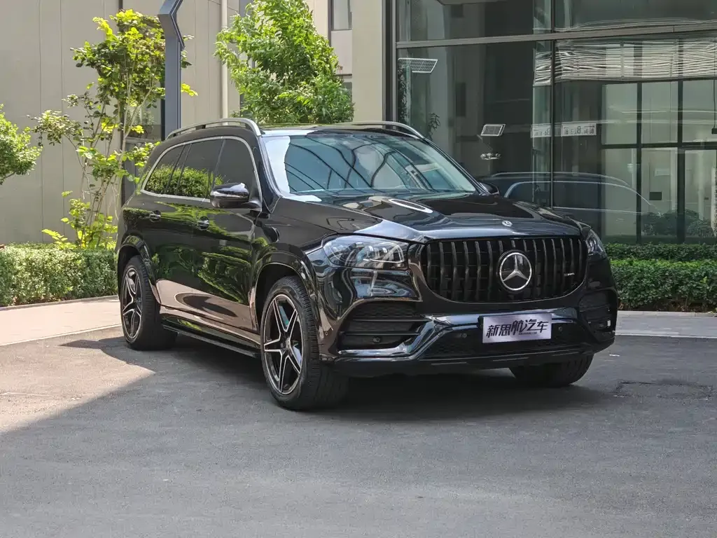 Mercedes-Benz GLS — фото 6
