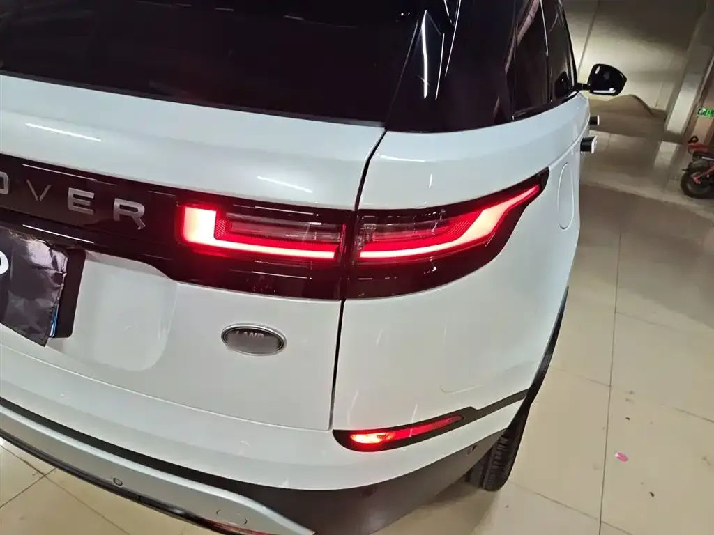 Land Rover Velar — фото 3