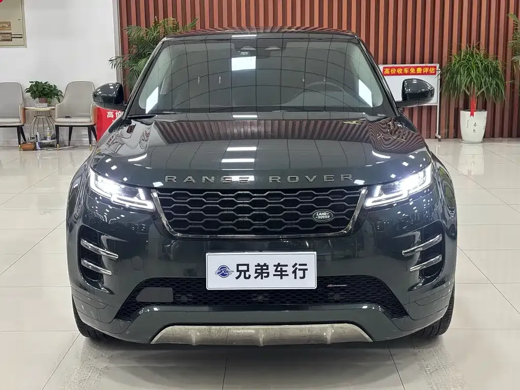 Land Rover Evoque — фото 1