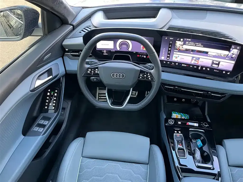 Audi Q6L Sportback e-tron — фото 10