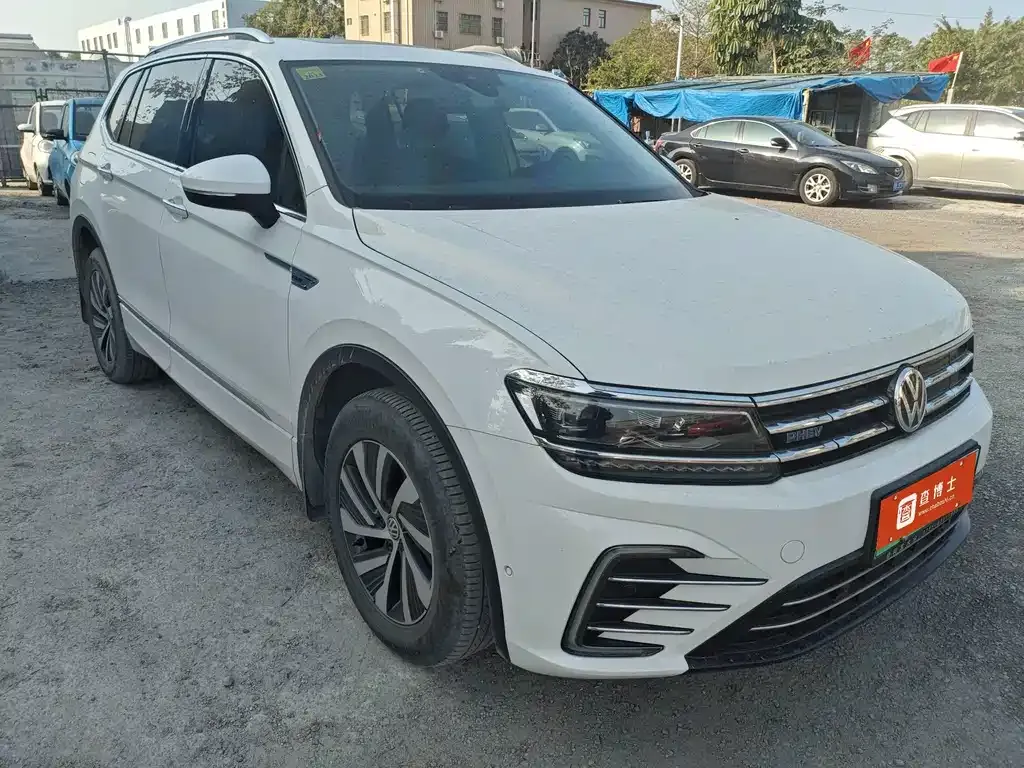 Volkswagen Tiguan L New Energy — фото 8