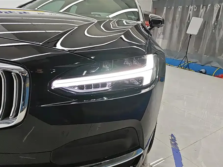 Volvo S90 — фото 2