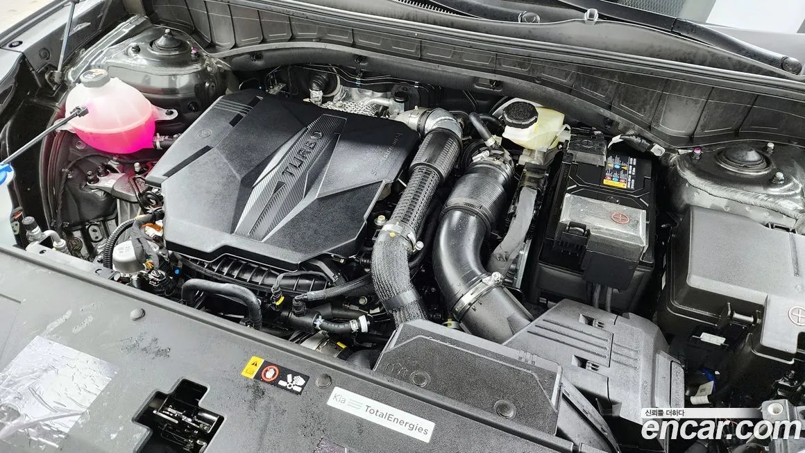 Kia Sorento — фото 9