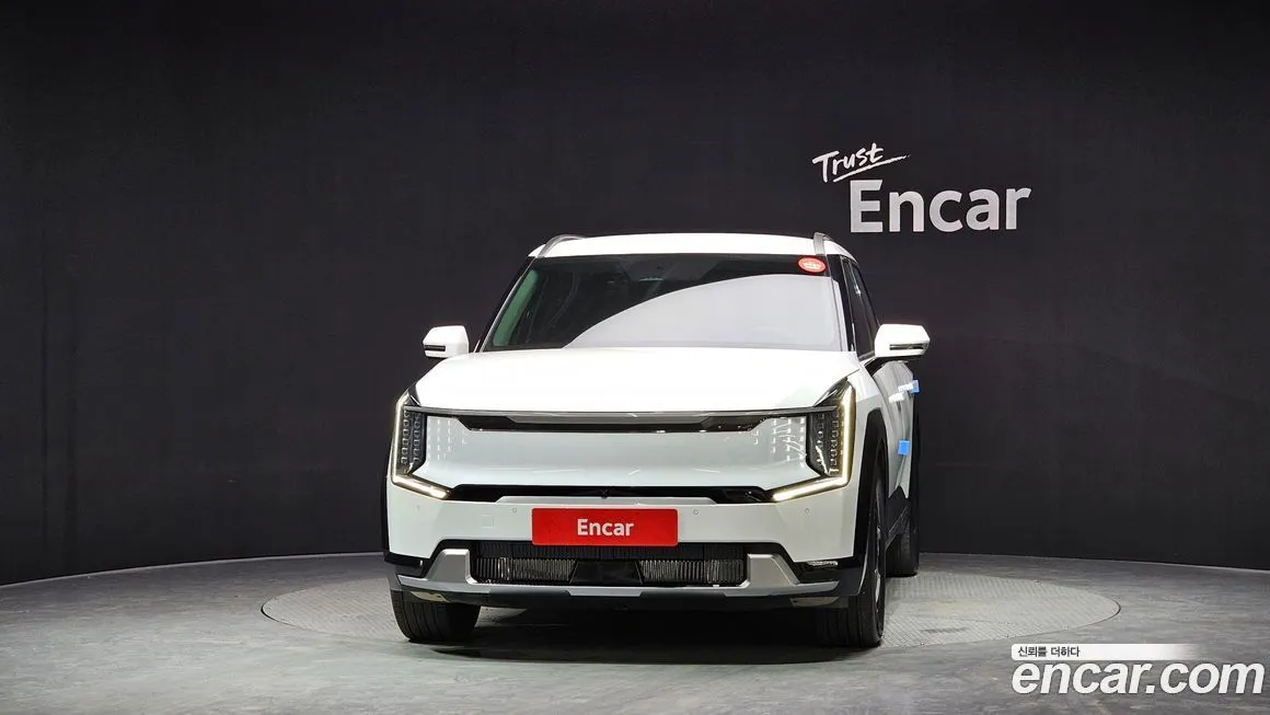 Kia EV9 — фото 2