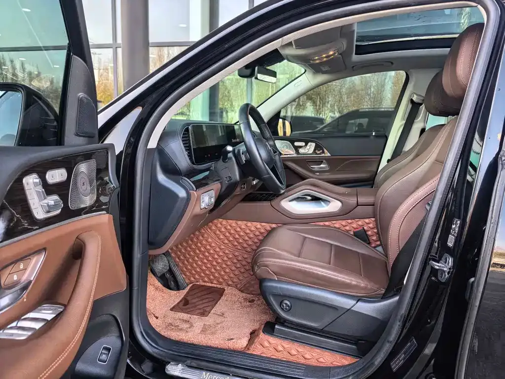 Mercedes-Benz GLE — фото 9
