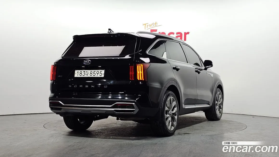 Kia Sorento — фото 3