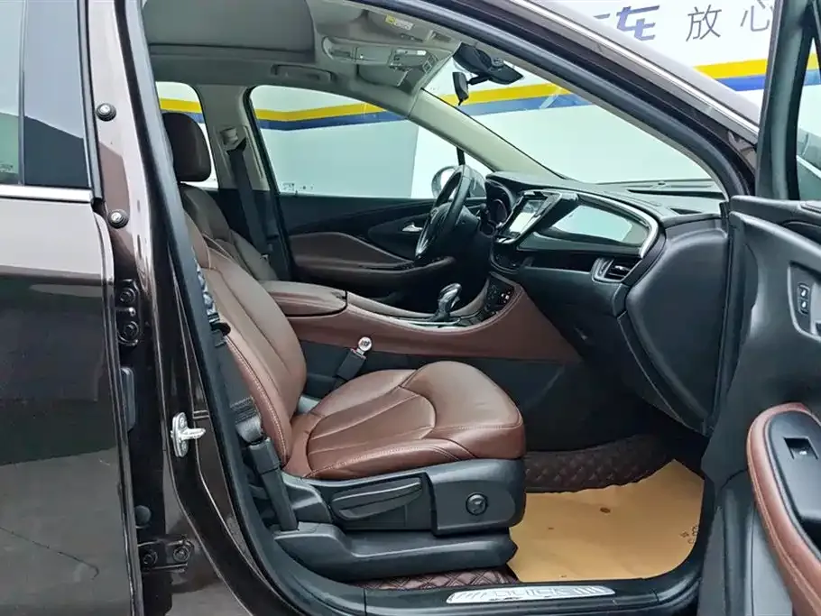 Buick Envision Plus — фото 6