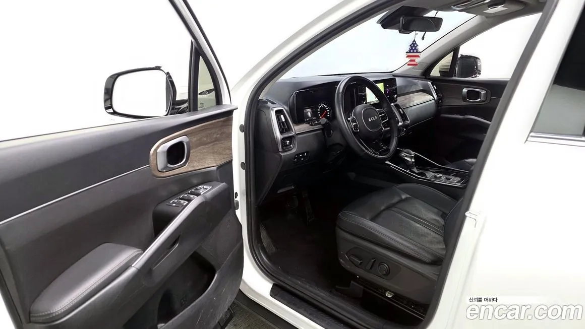 Kia Sorento — фото 10