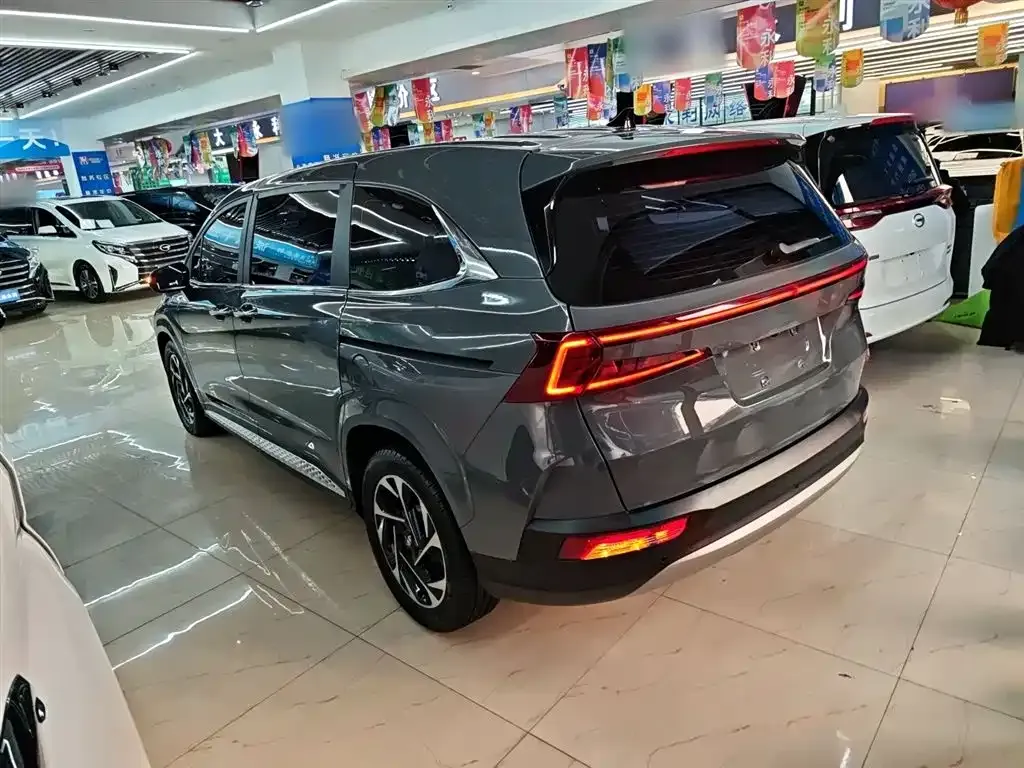 Hyundai Custo — фото 3