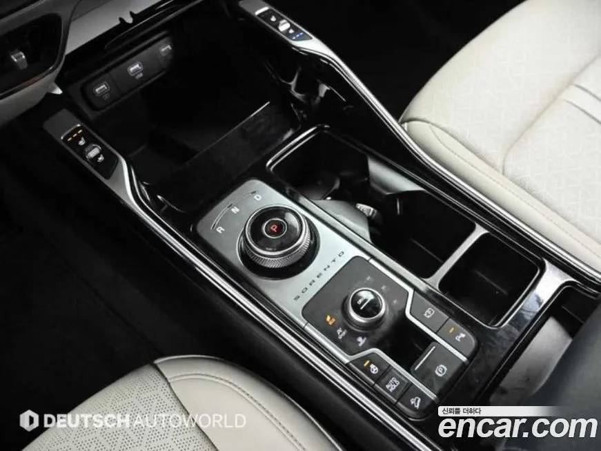Kia Sorento — фото 7