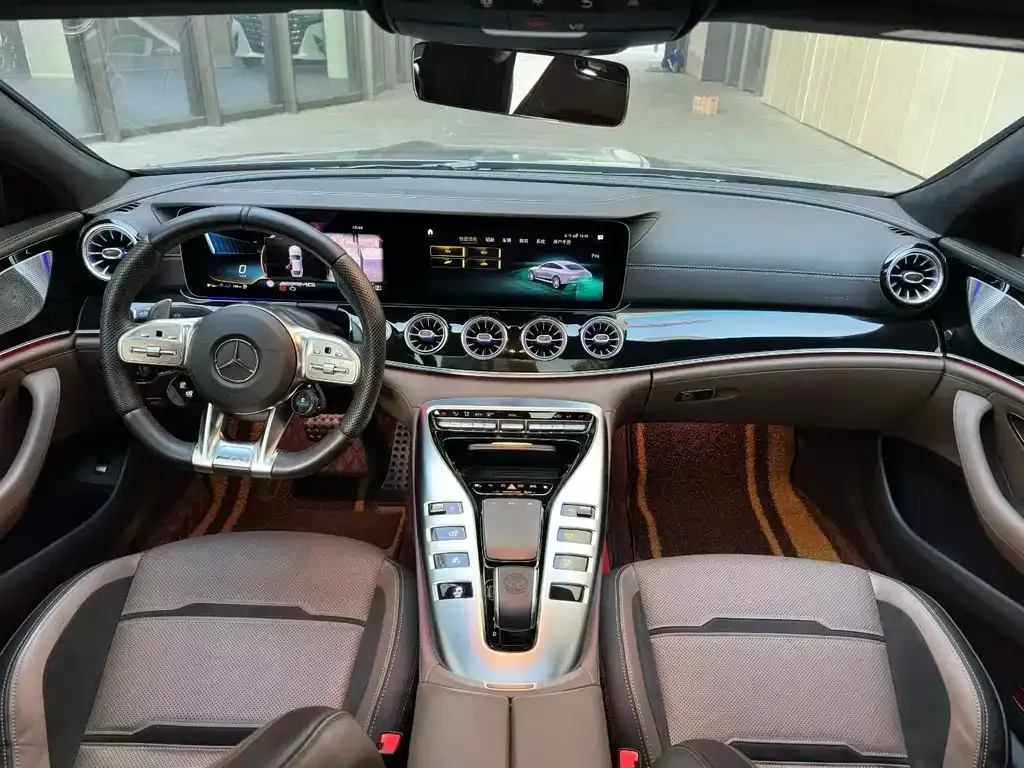 Mercedes-Benz AMG GT — фото 7