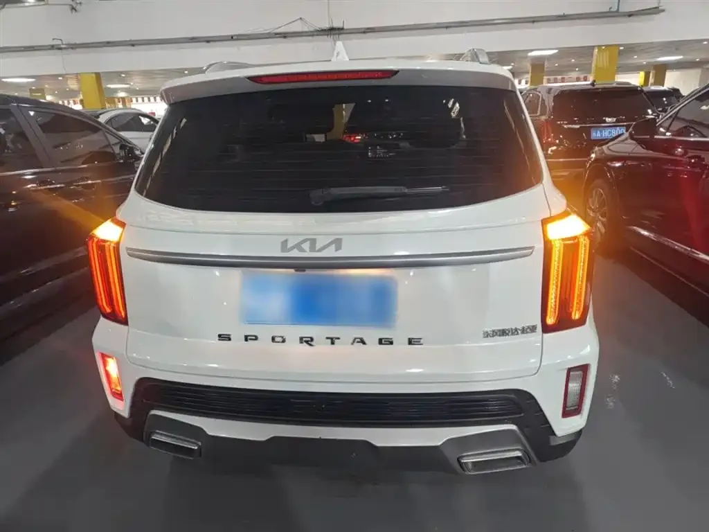 Kia Sportage — фото 10
