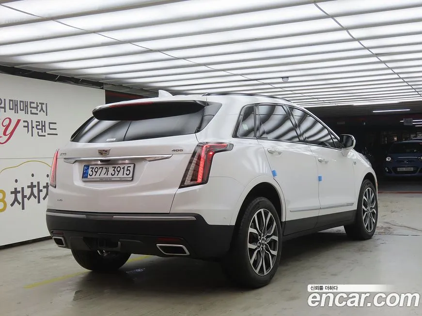 Cadillac XT5 — фото 9