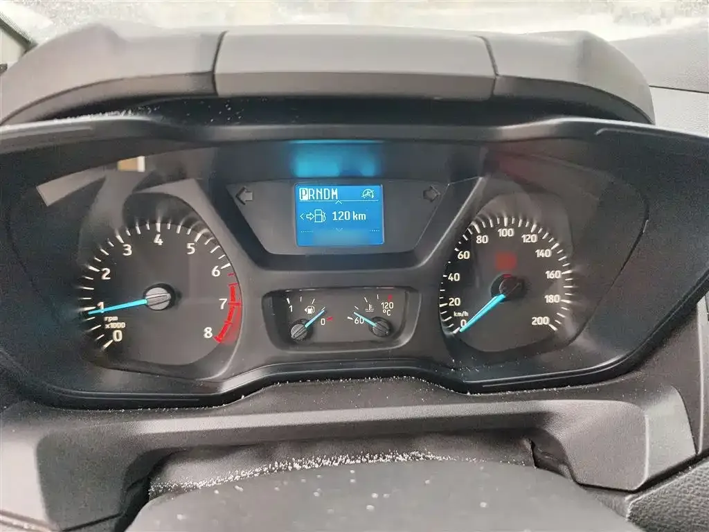 Ford Tourneo — фото 4