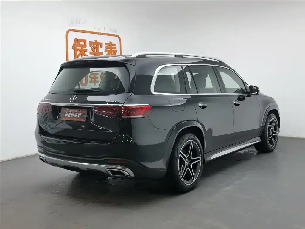 Mercedes-Benz GLS — фото 6
