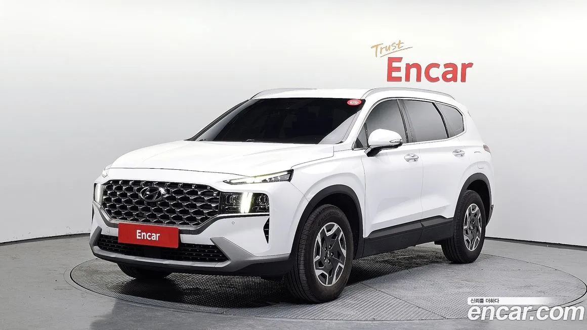 Hyundai Santafe — фото 1