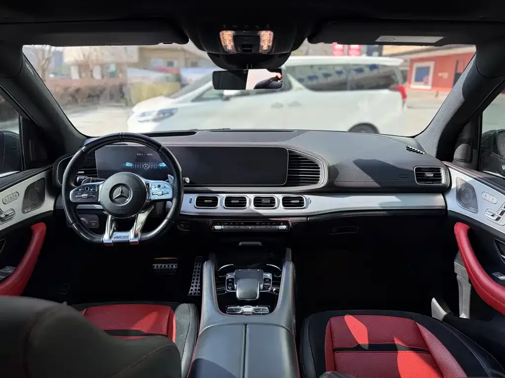 Mercedes-Benz GLE AMG — фото 9