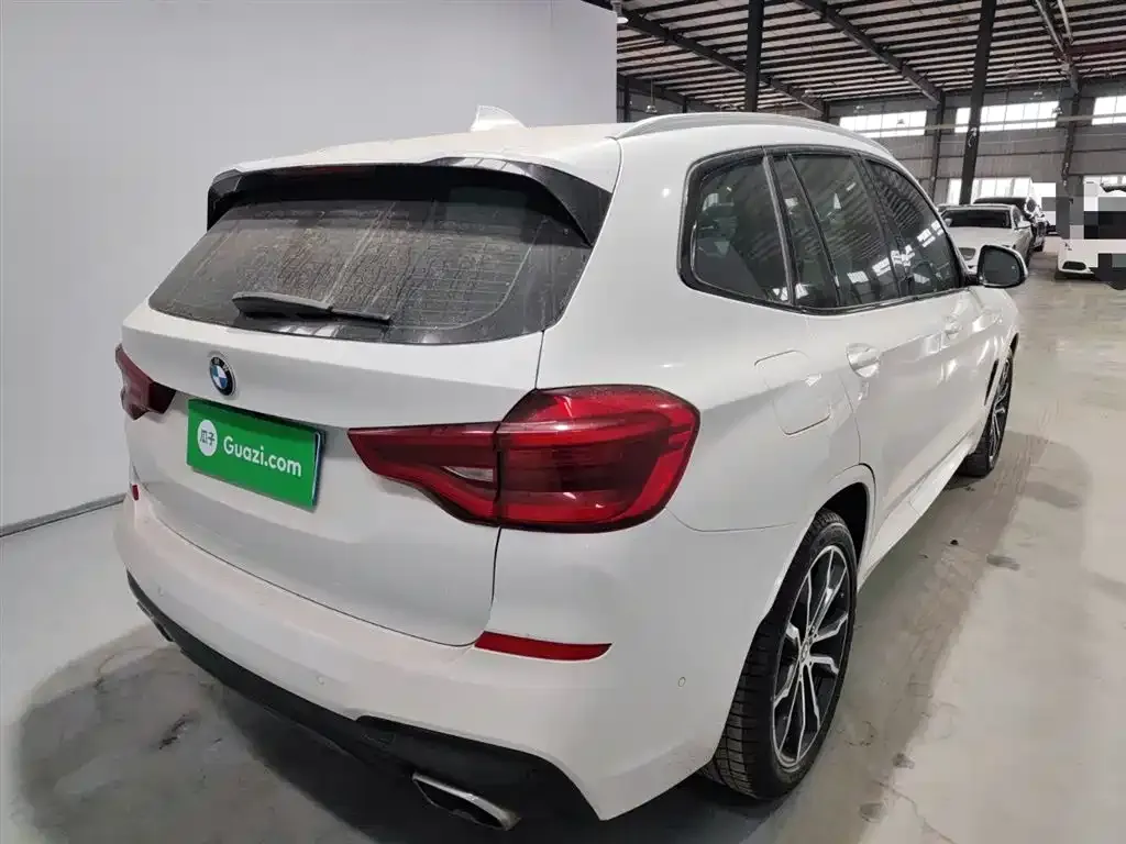 BMW X3 — фото 10