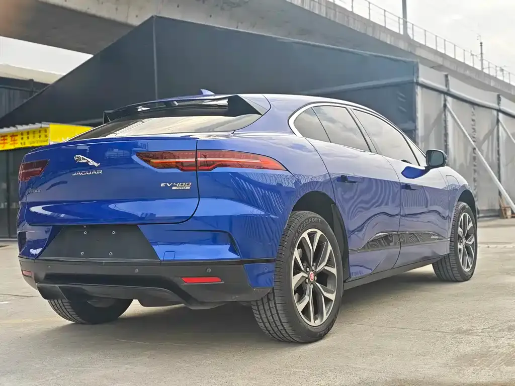 Jaguar I-PACE — фото 8