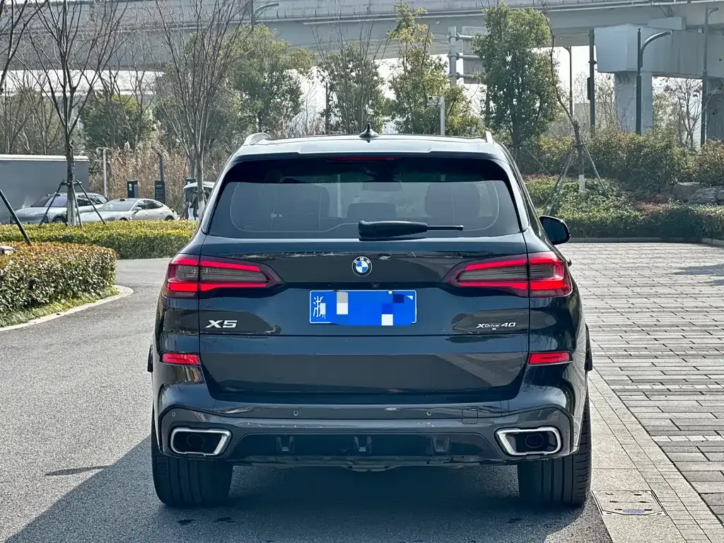 BMW X5 (Import) — фото 5