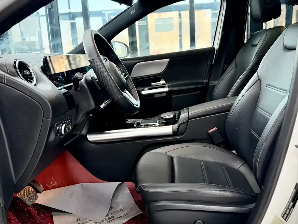Mercedes-Benz GLA — фото 7