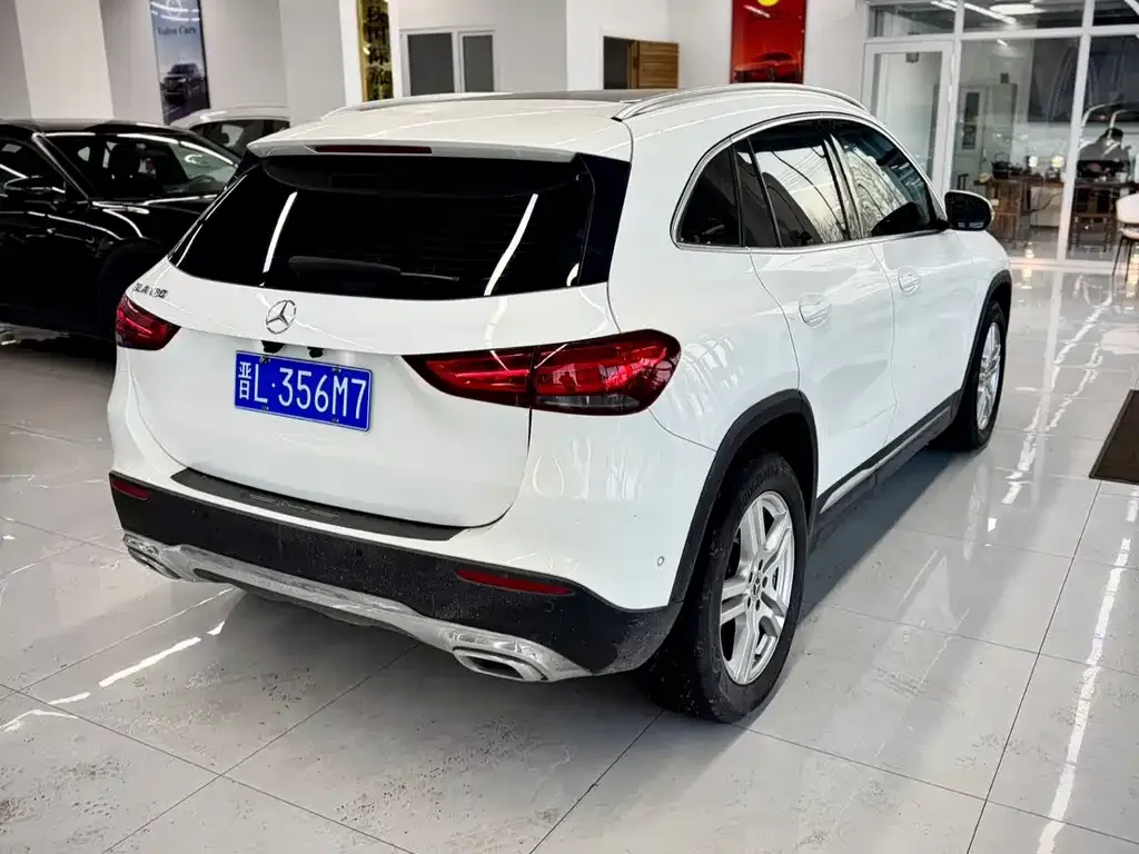 Mercedes-Benz GLA — фото 9
