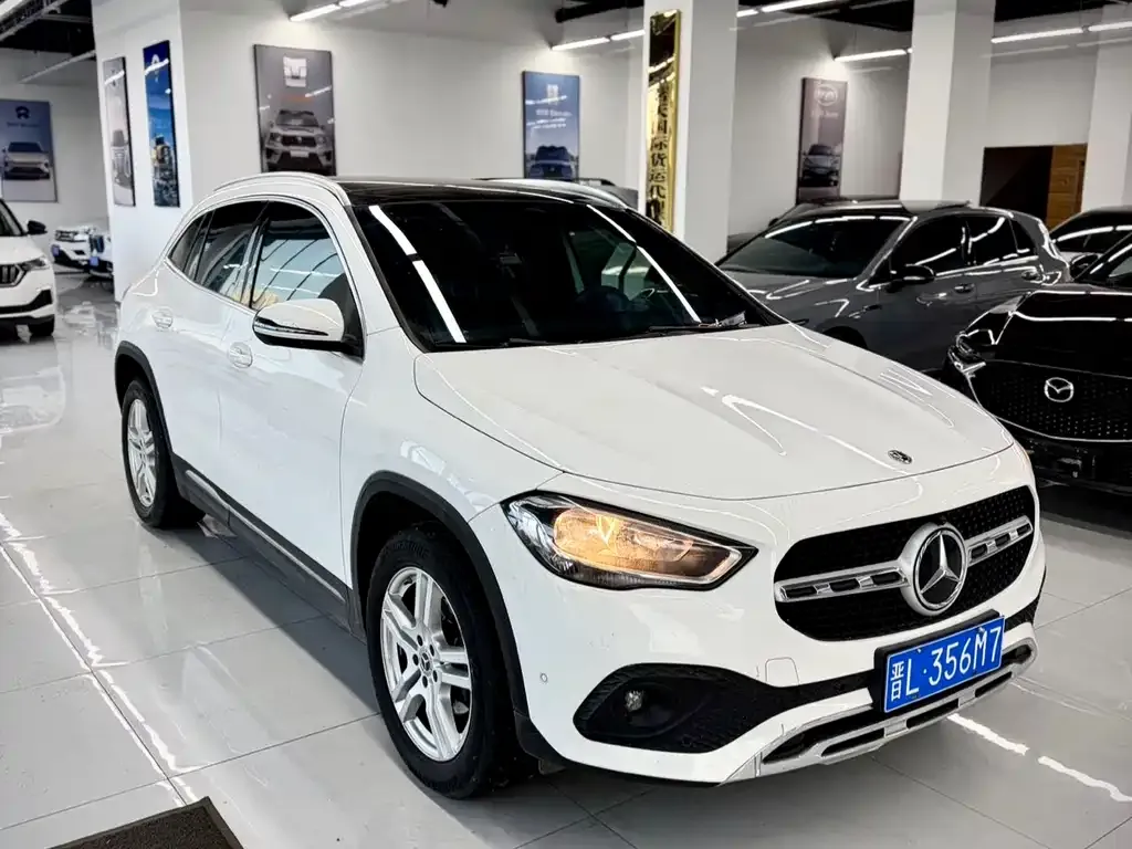 Mercedes-Benz GLA — фото 3