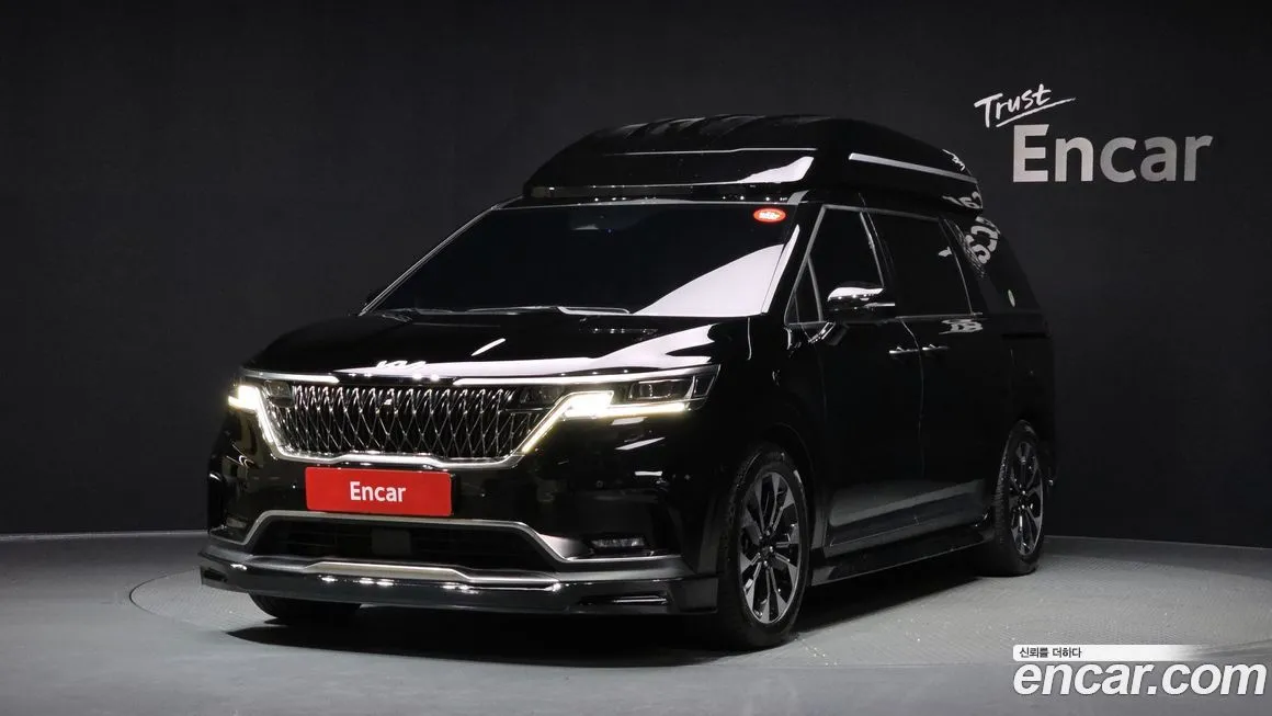 Kia Carnival — фото 1