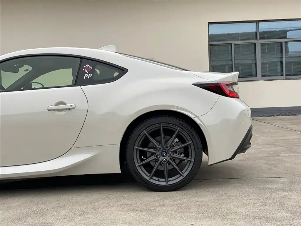 Subaru BRZ — фото 7