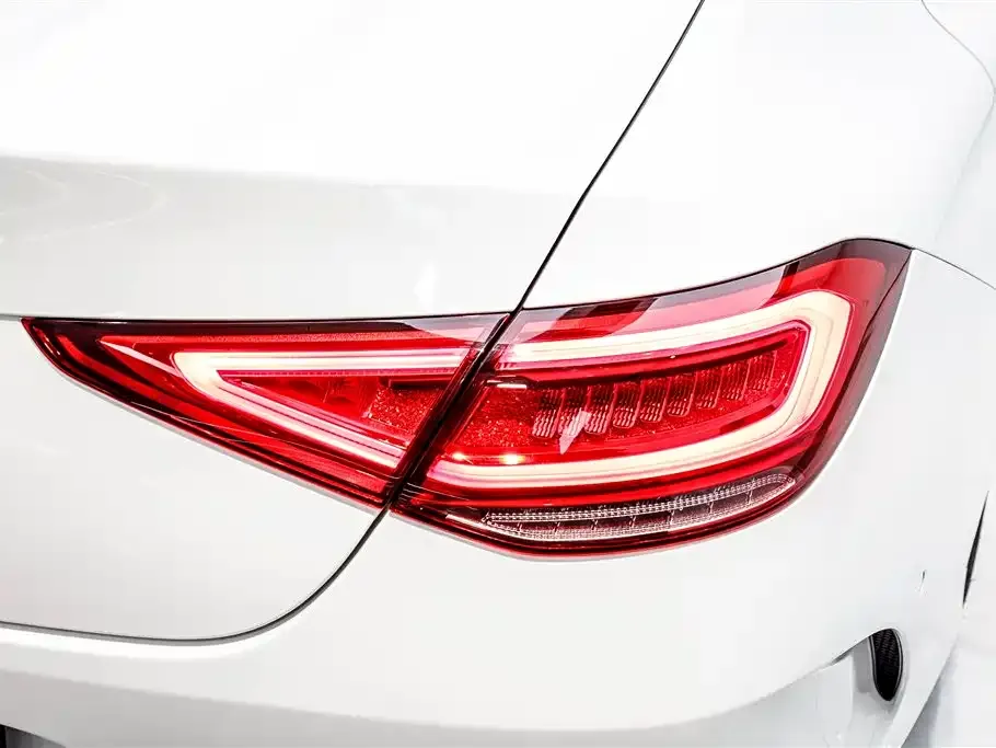 Mercedes-Benz CLS — фото 4
