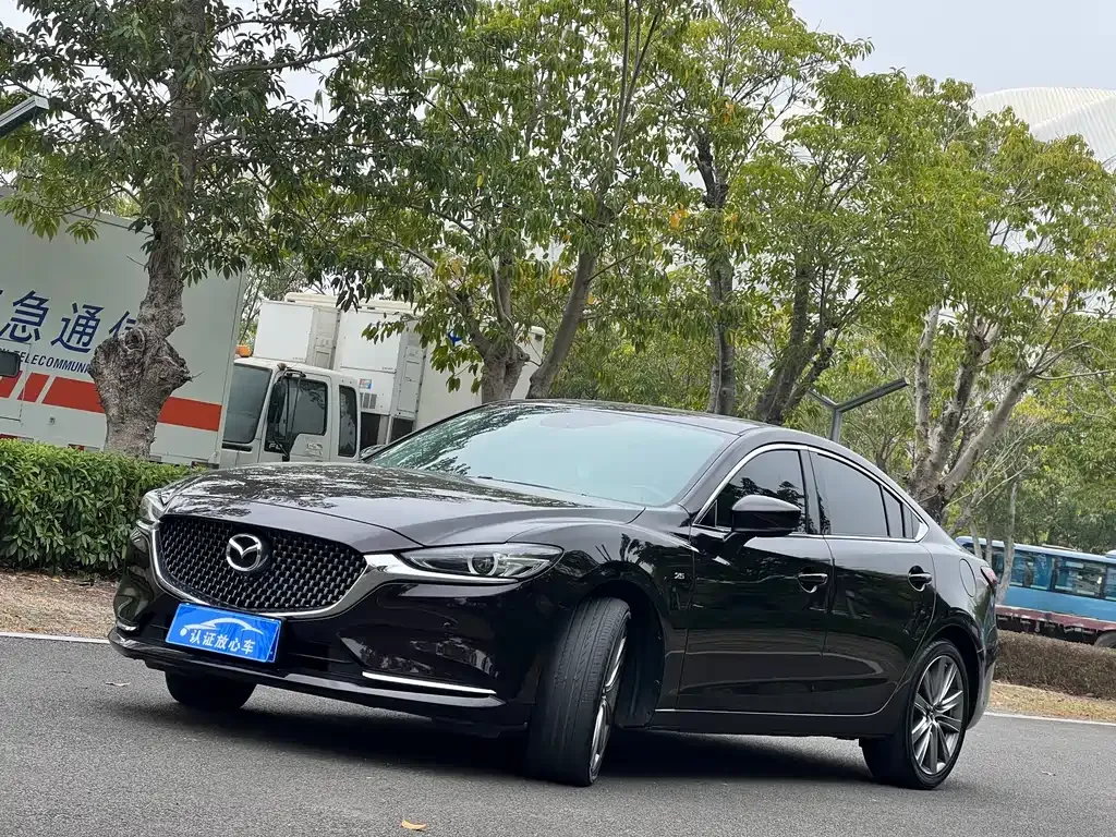 Mazda Atenza — фото 1
