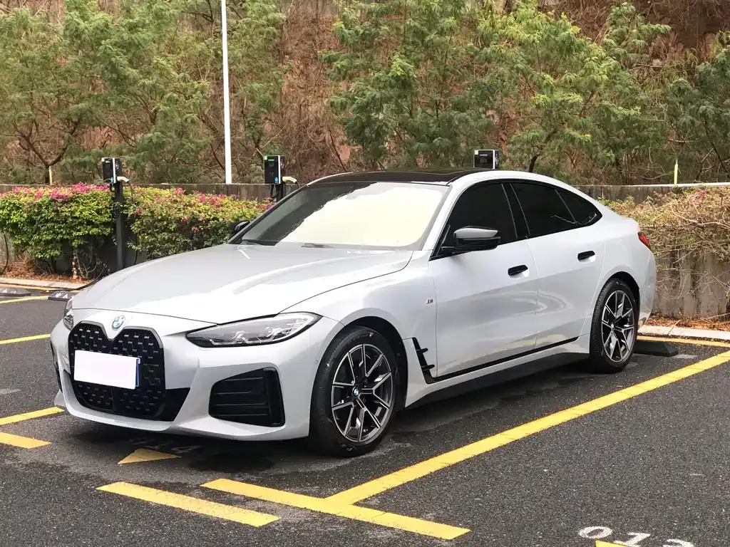 BMW 4 Series — фото 1
