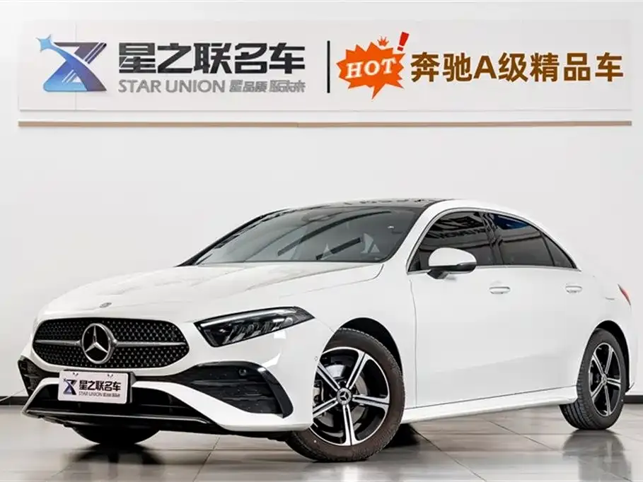 Mercedes-Benz A-Class — фото 1
