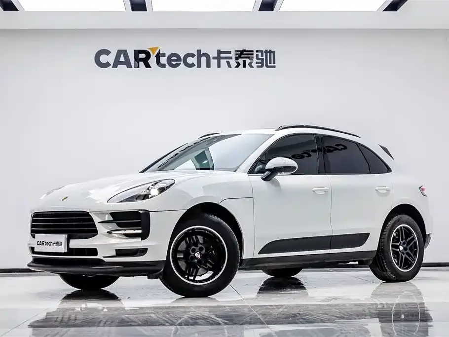 Porsche Macan — фото 1