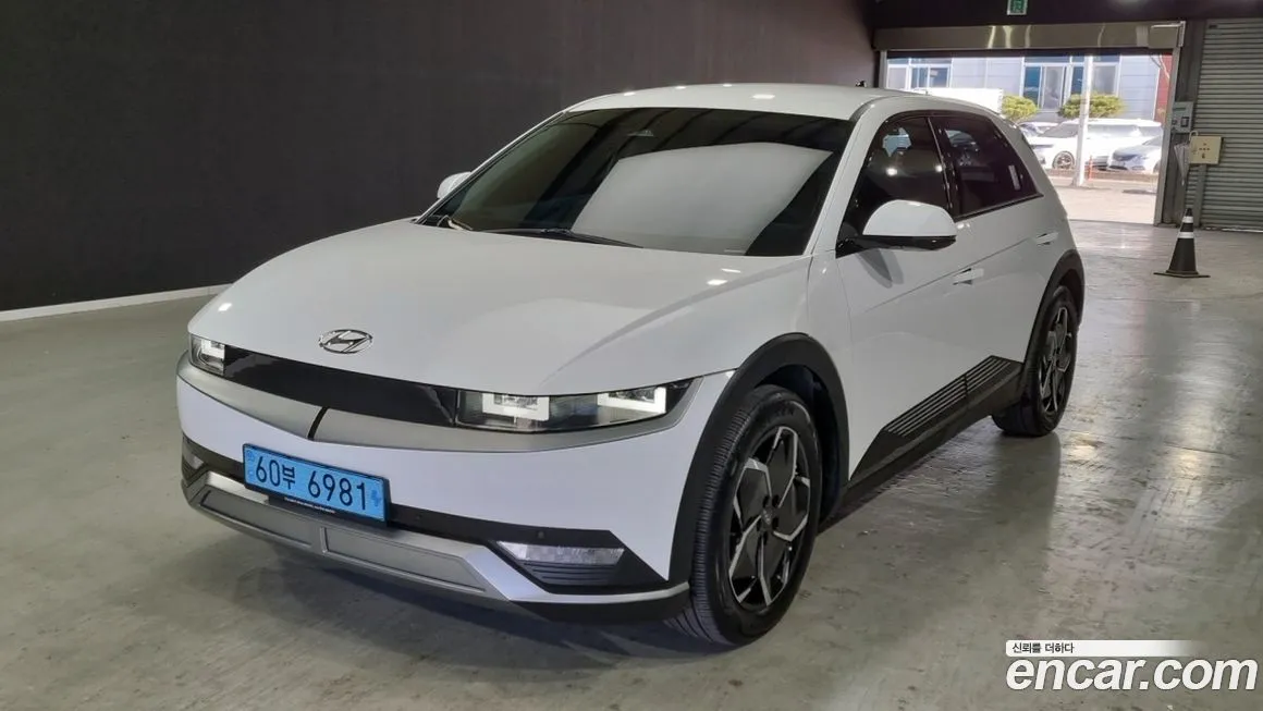 Hyundai Ioniq5 — фото 1